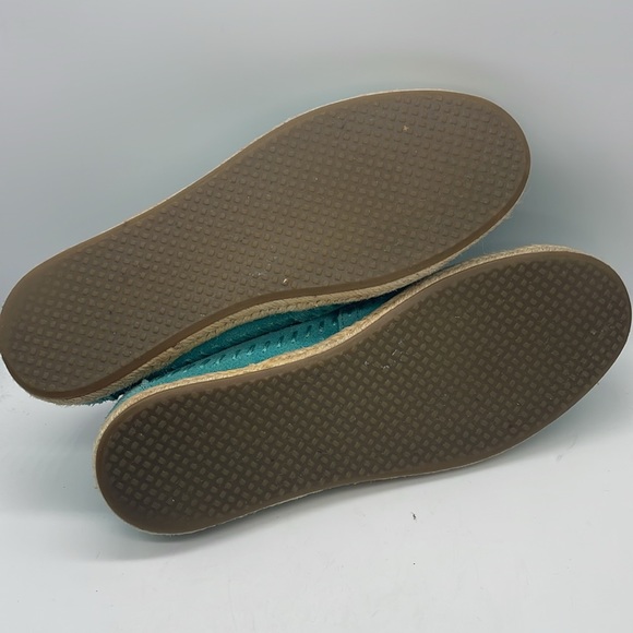 TOMS Suede Leather Turquoise Espadrilles Flats Sz 6.5 - Picture 5 of 7